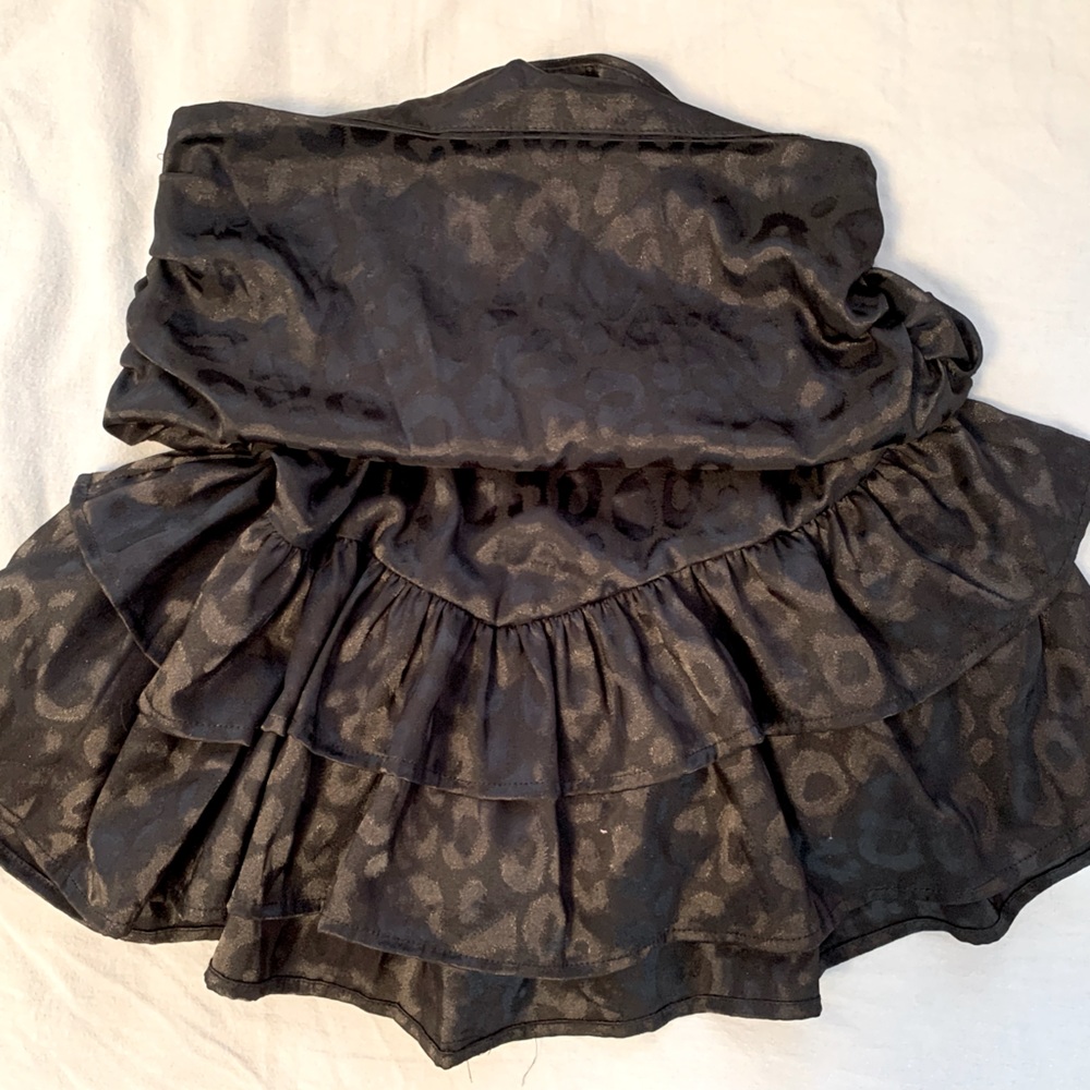 Shein black cheetah print skirt. Size small
